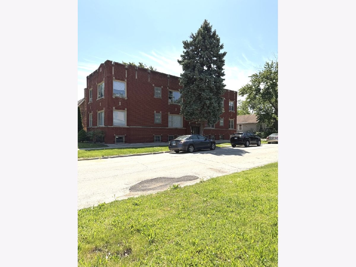  Sold Chicago Illinois, 525 118th