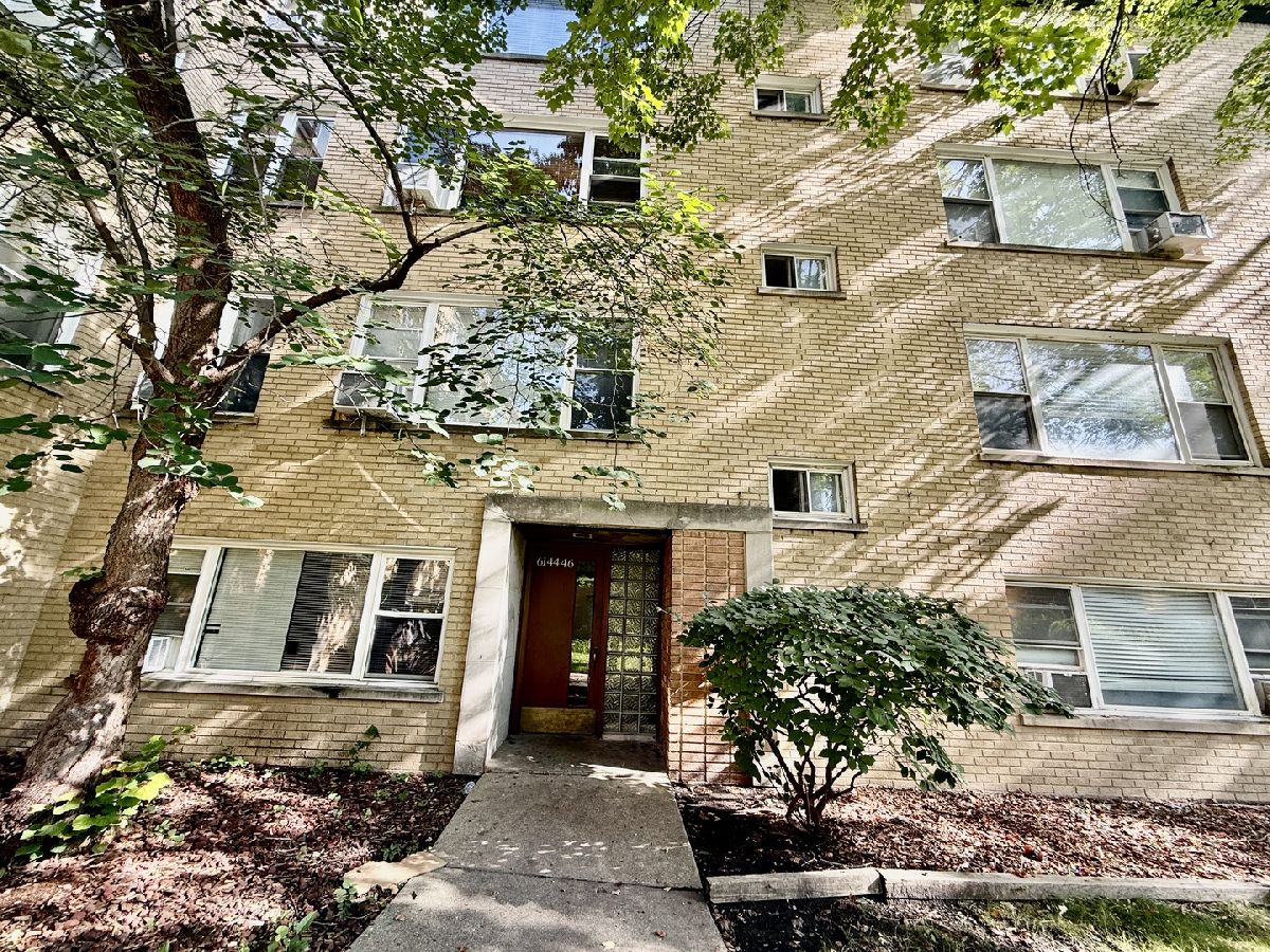 Rented Chicago Illinois, 6146 Damen