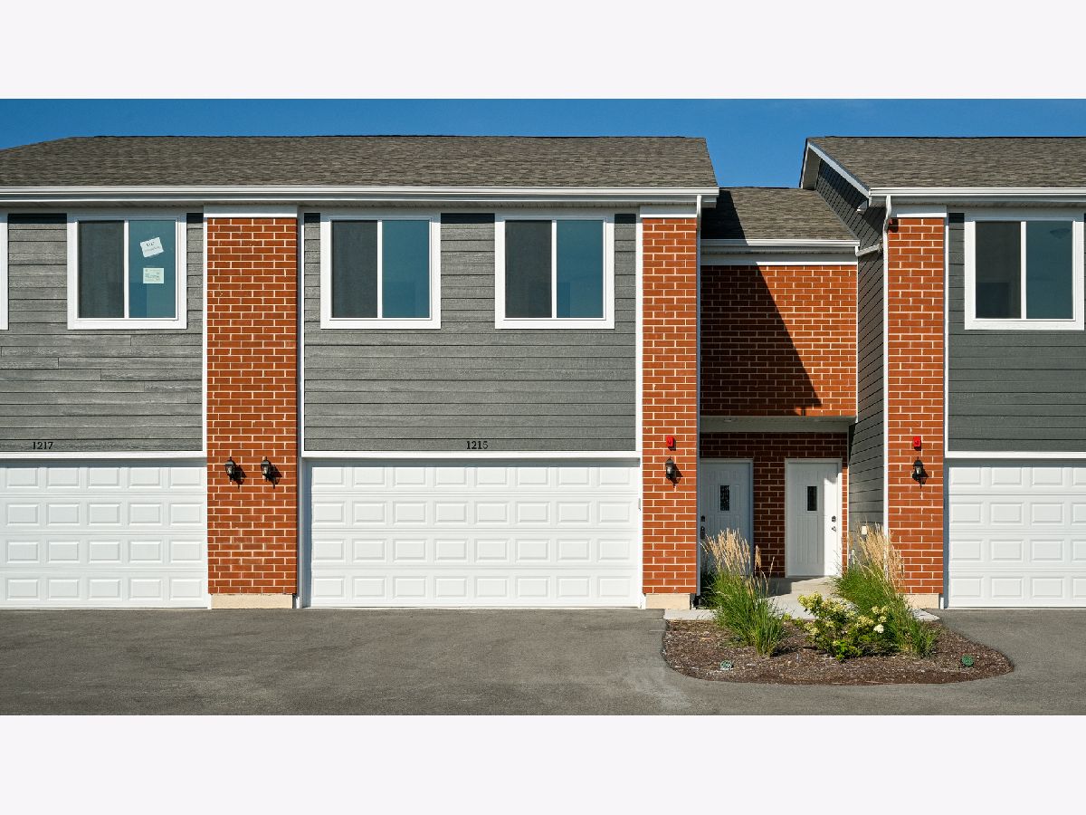  For Rent Yorkville Illinois, 1215 Gillespie