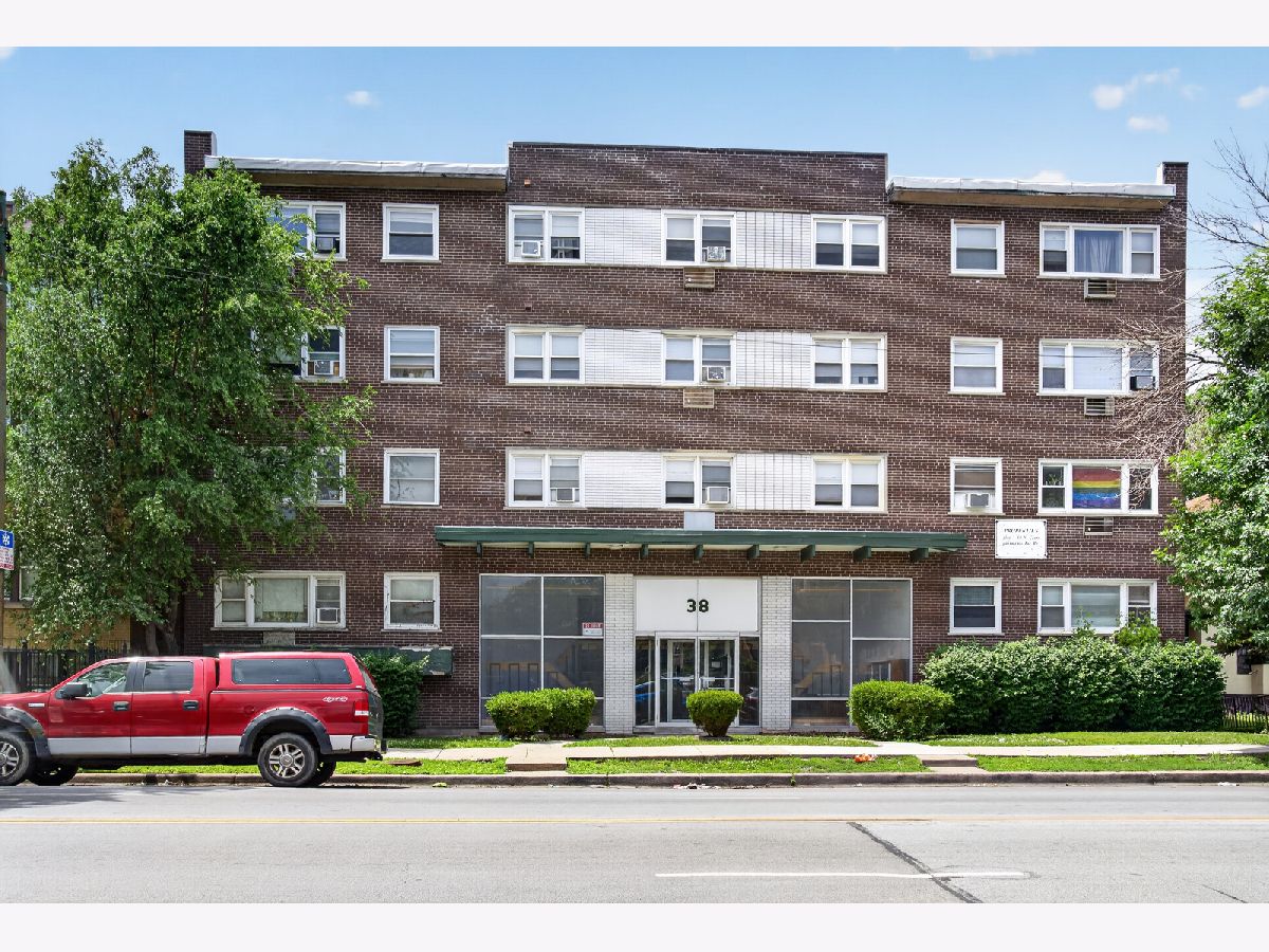  Rented Chicago Illinois, 38 Central
