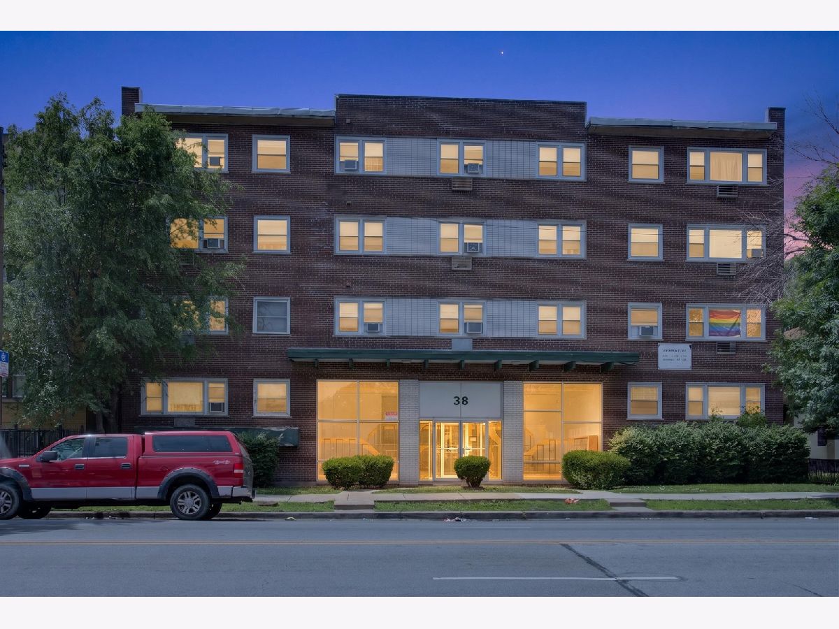  Rented Chicago Illinois, 38 Central