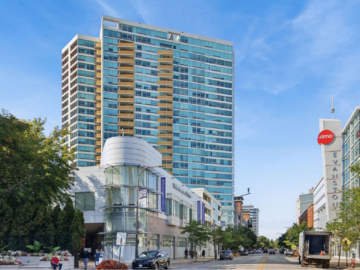 Condominiums For Sale Optima Views Evanston Illinois, 1720 Maple Avenue