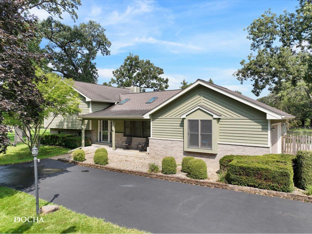  For Sale Plano Illinois, 48 Glenda Lane