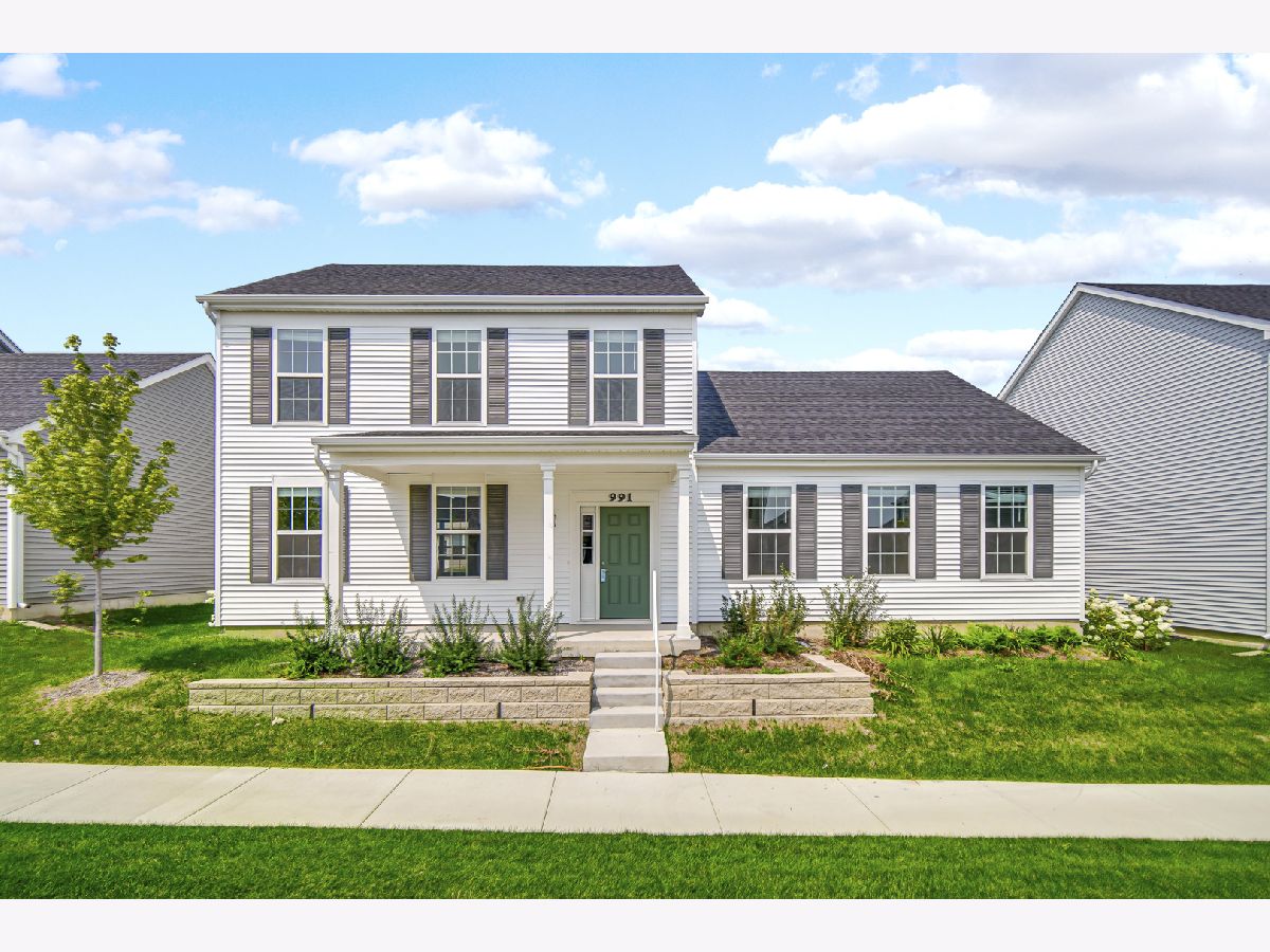 Homes Rented Celebration Aurora Illinois, 991 Celebration