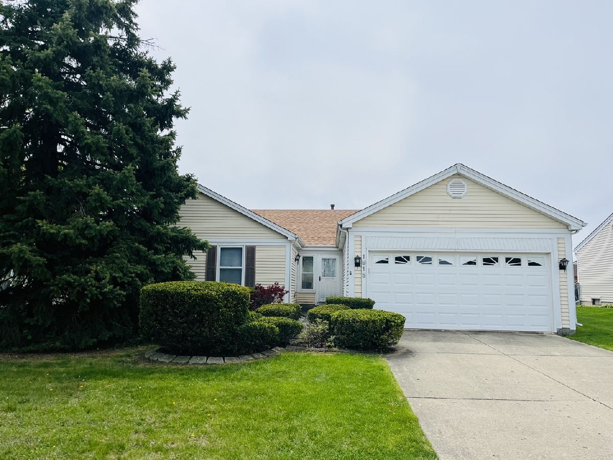  For Sale Schaumburg Illinois, 1915 Lawson Road