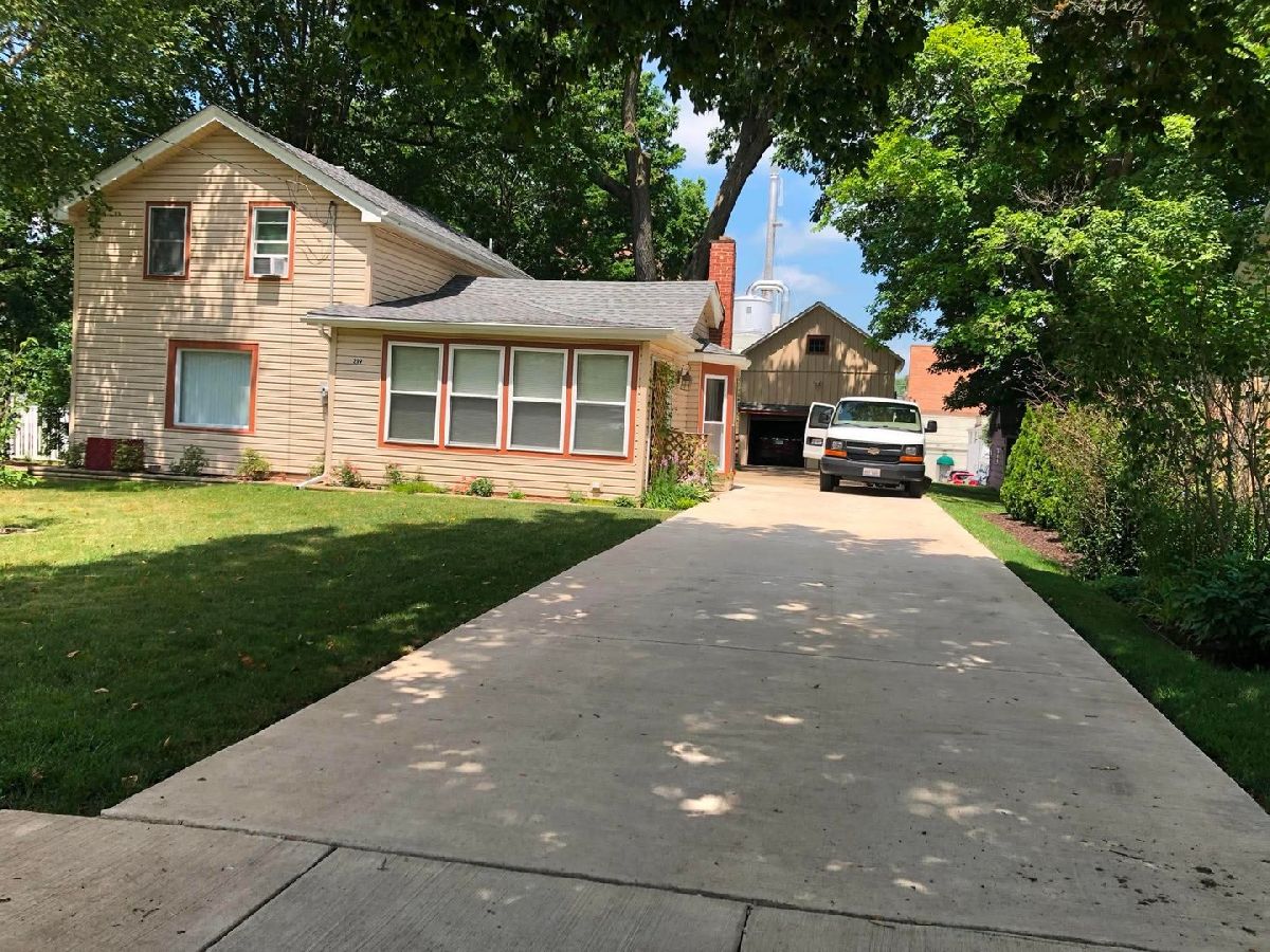  Sold Pecatonica Illinois, 219 4th