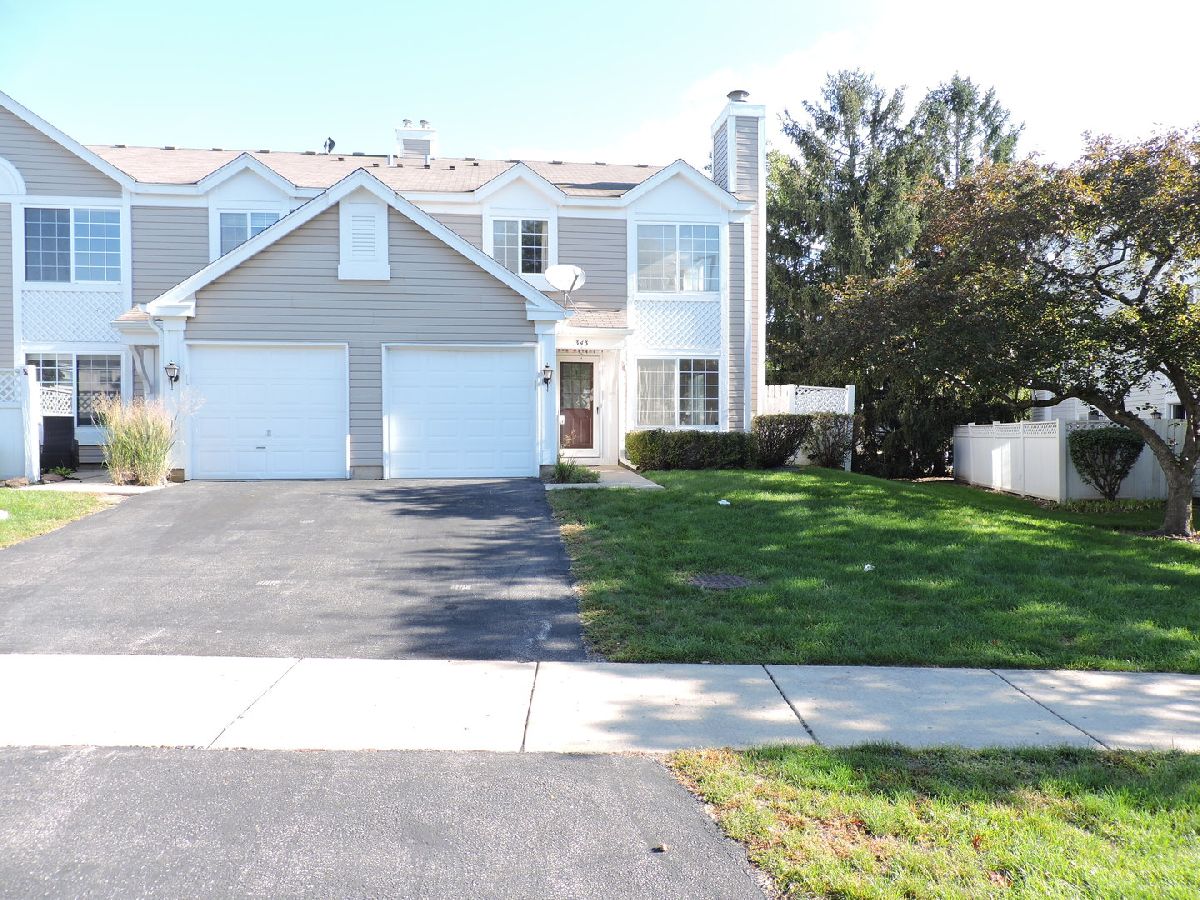 Townhomes & Condos For Sale Liberty Square Aurora Illinois, 343 Gregory Street
