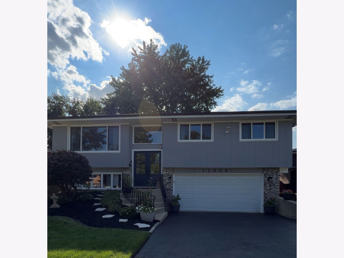  For Sale Alsip Illinois, 11934 Tripp Avenue