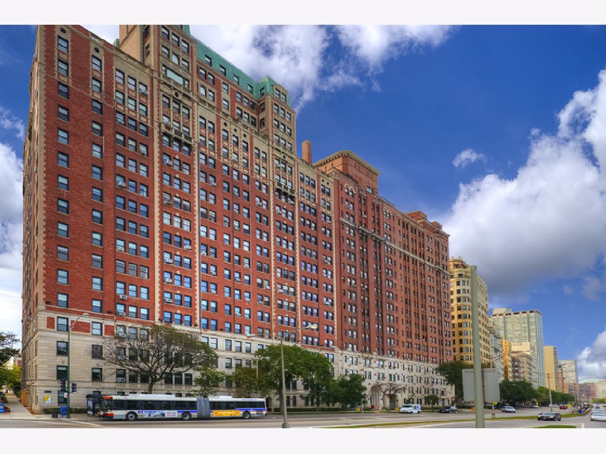 For Rent Chicago Illinois, 3240 Lake Shore