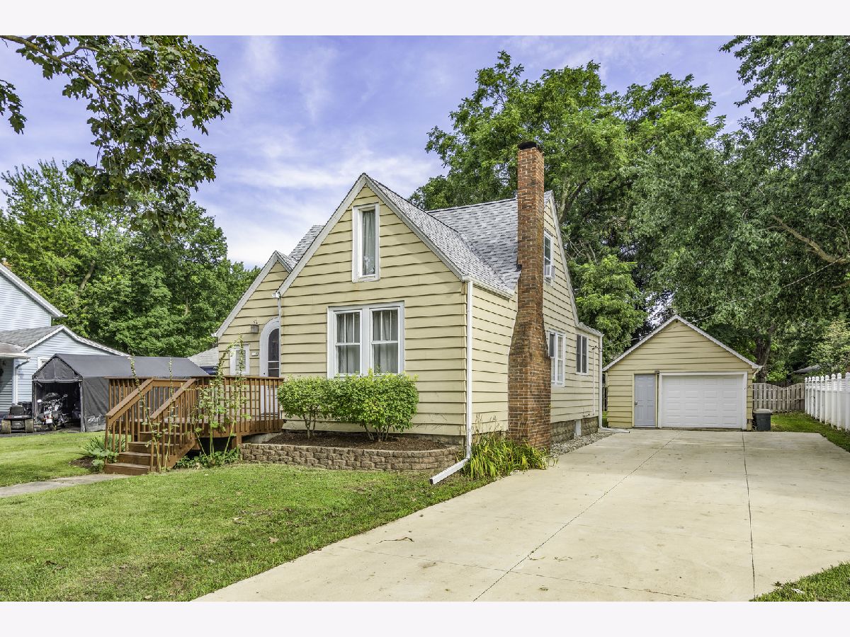  For Sale Waterman Illinois, 130 Garfield Street