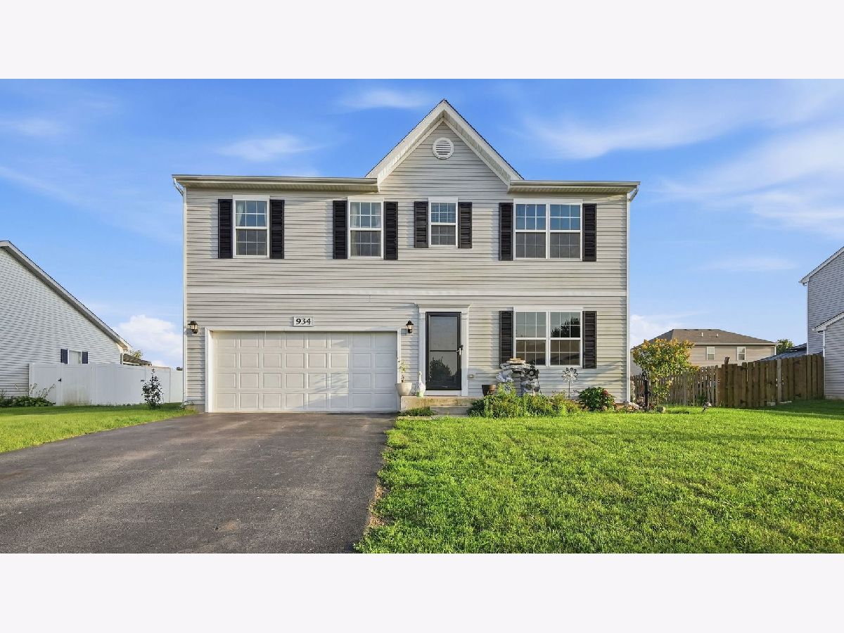  For Sale Plano Illinois, 934 Derby Drive