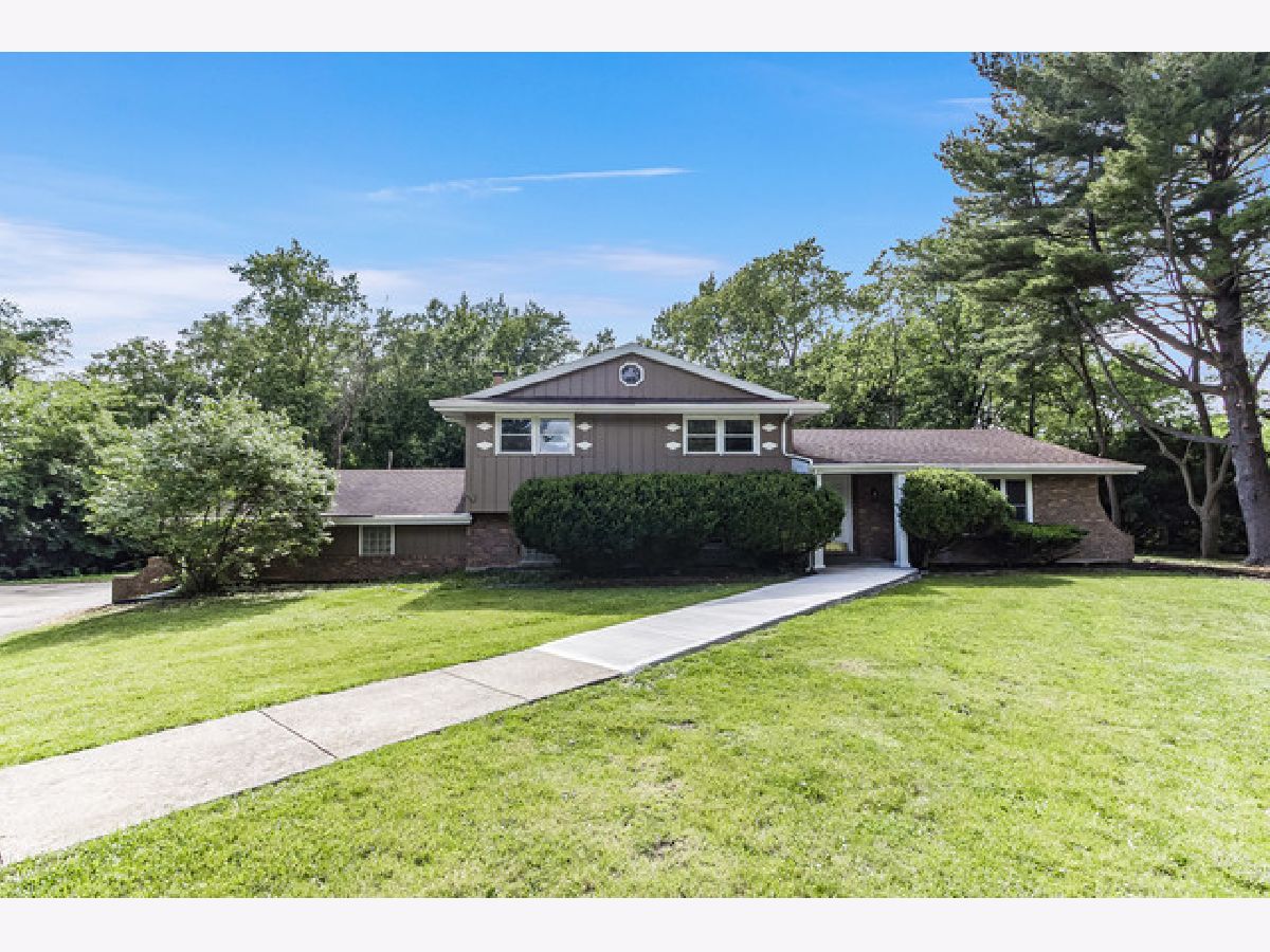  For Sale Olympia Fields Illinois, 1034 Pine Avenue