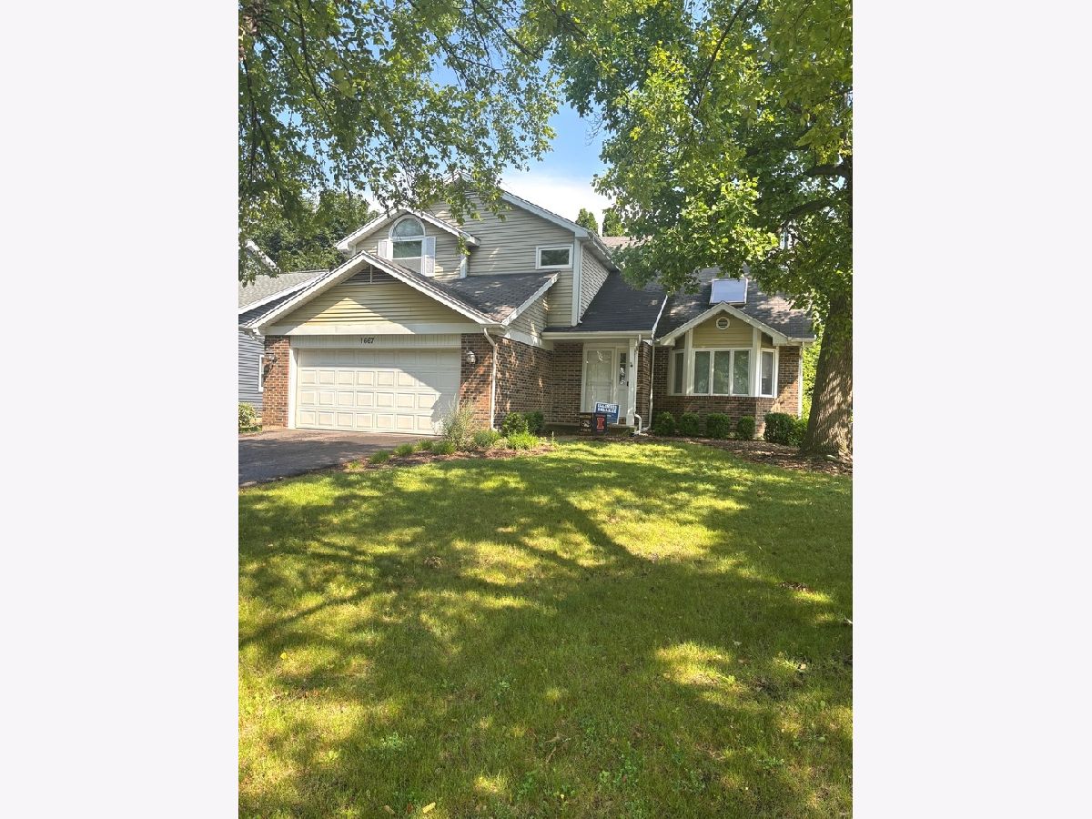  Rented Naperville Illinois, 1667 Hinterlong