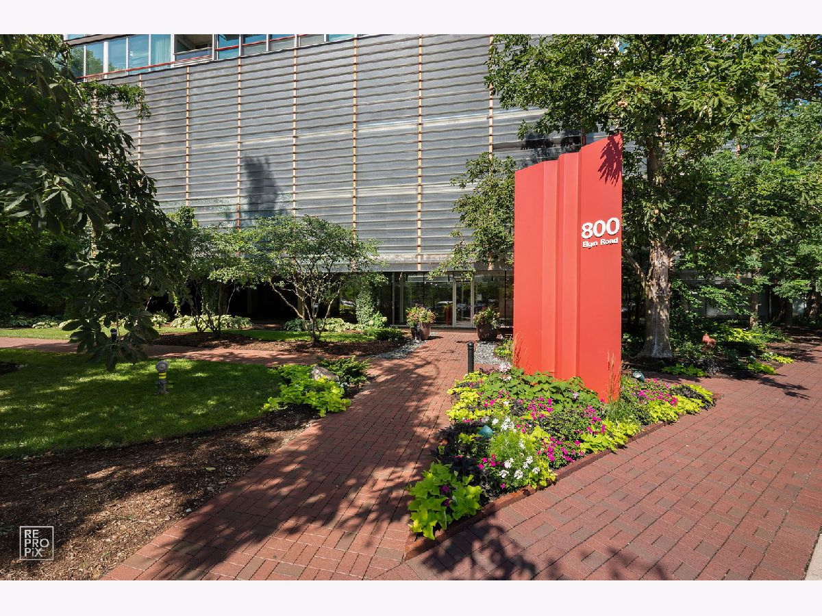  For Sale Evanston Illinois, 800 Elgin Road