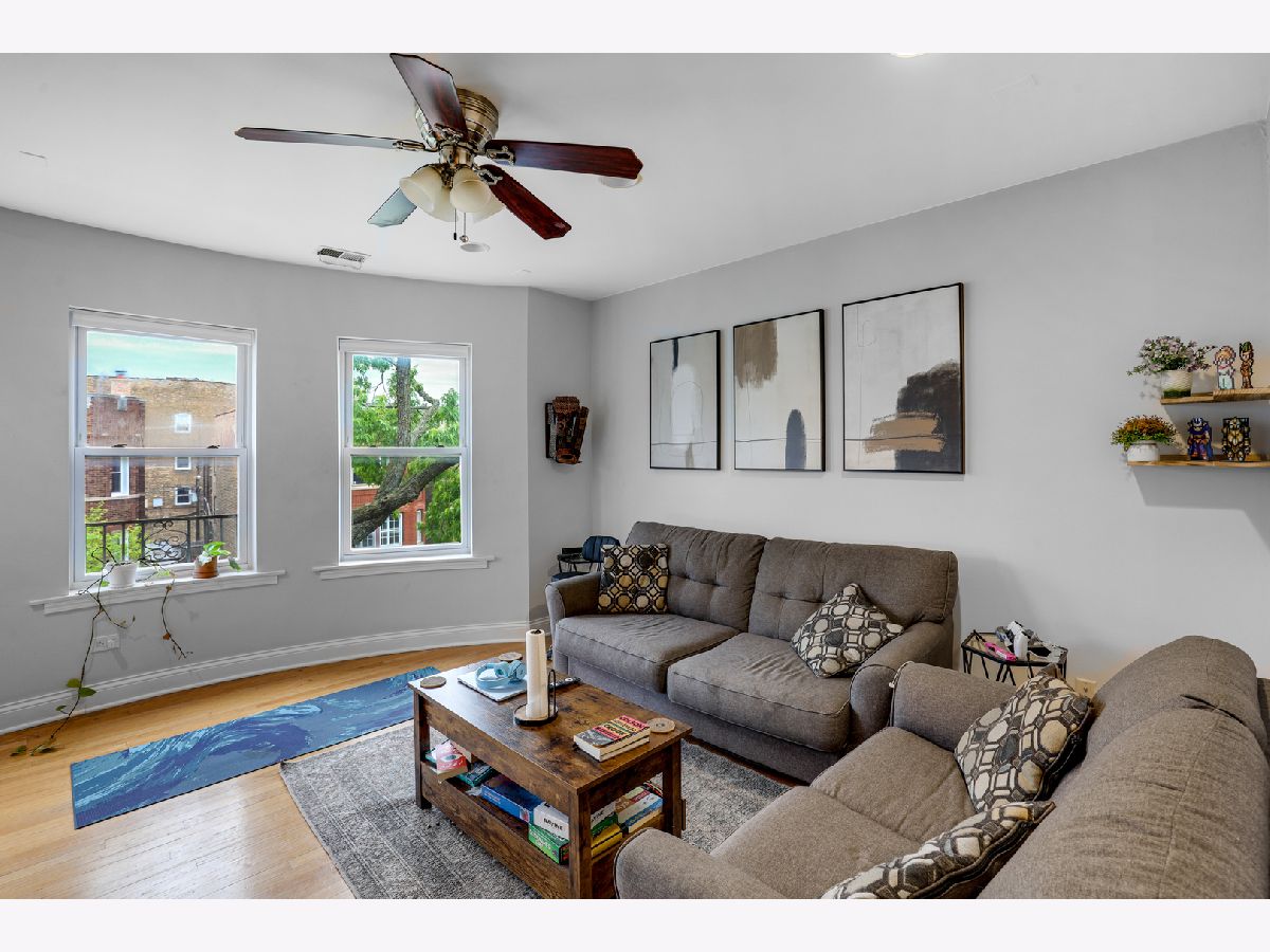  For Sale Chicago Illinois, 7401 Hoyne Avenue