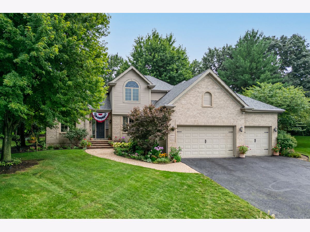  For Sale Rockford Illinois, 2843 Applewood Lane