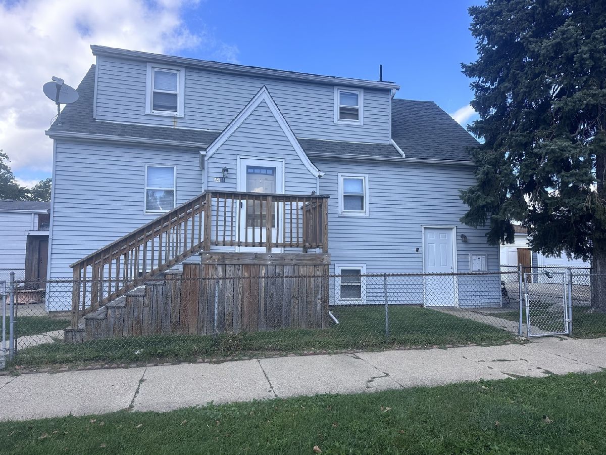  Rented Chicago Illinois, 3301 Ozanam