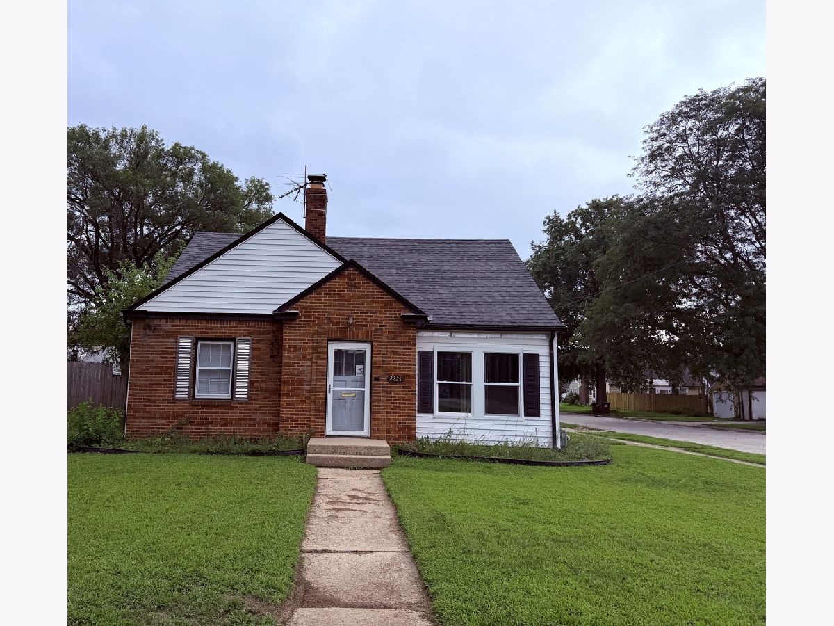  For Sale Rockford Illinois, 2224 Lawndale Avenue