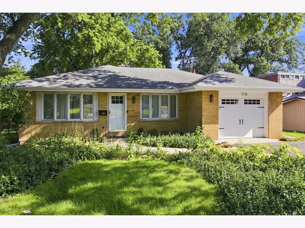  For Rent Barrington Illinois, 116 Sturtz