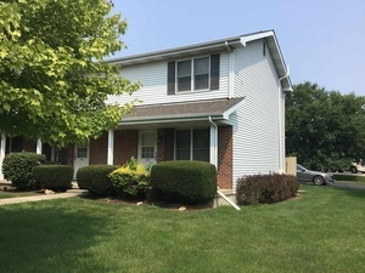  For Rent Yorkville Illinois, 117 Colonial