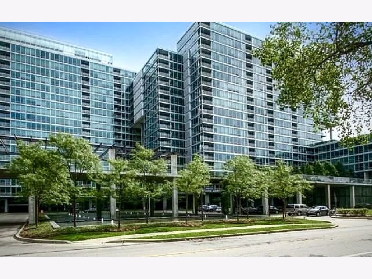  For Rent Skokie Illinois, 9725 Woods