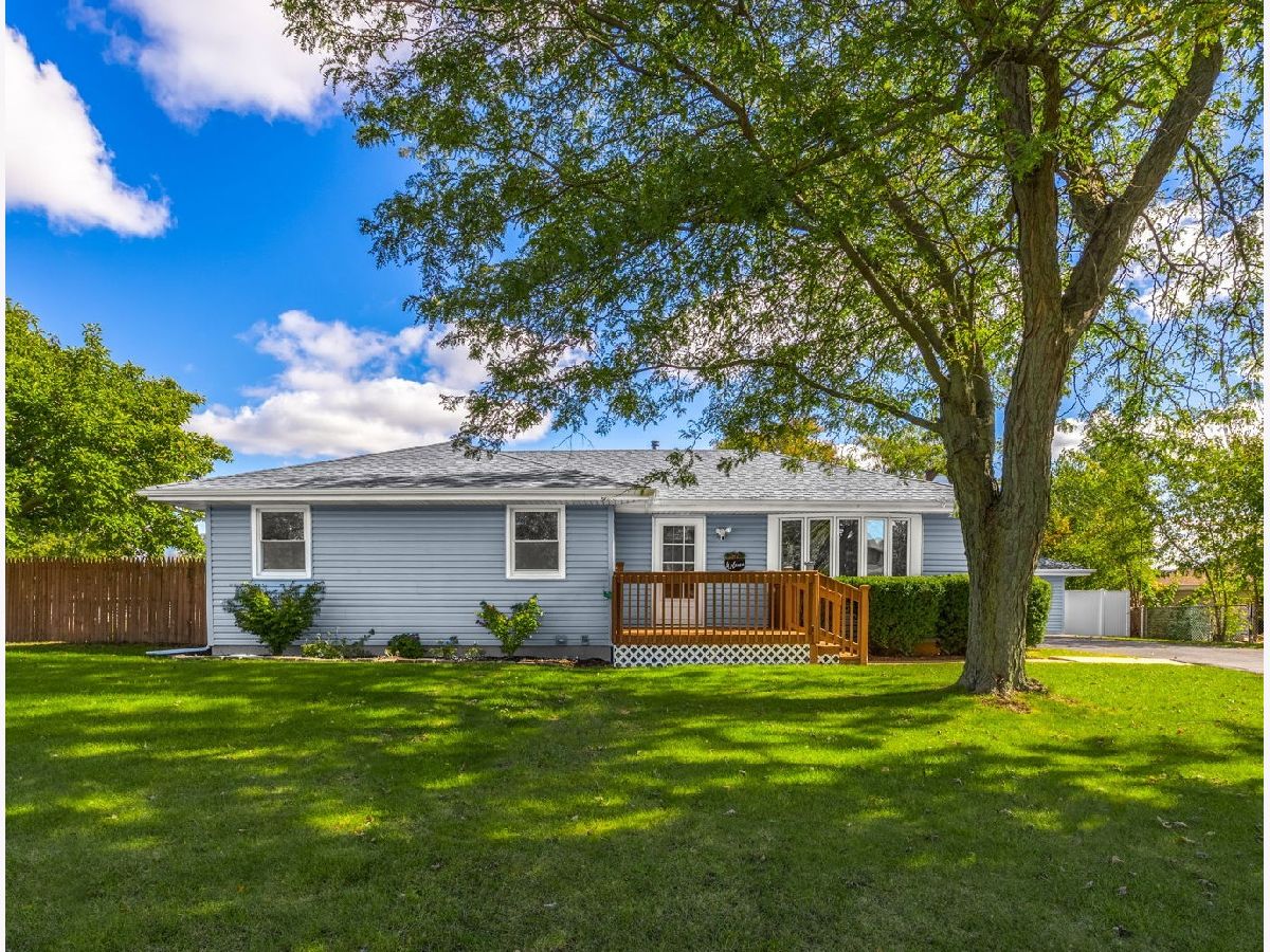  For Sale Homer Glen Illinois, 16105 Leach Drive