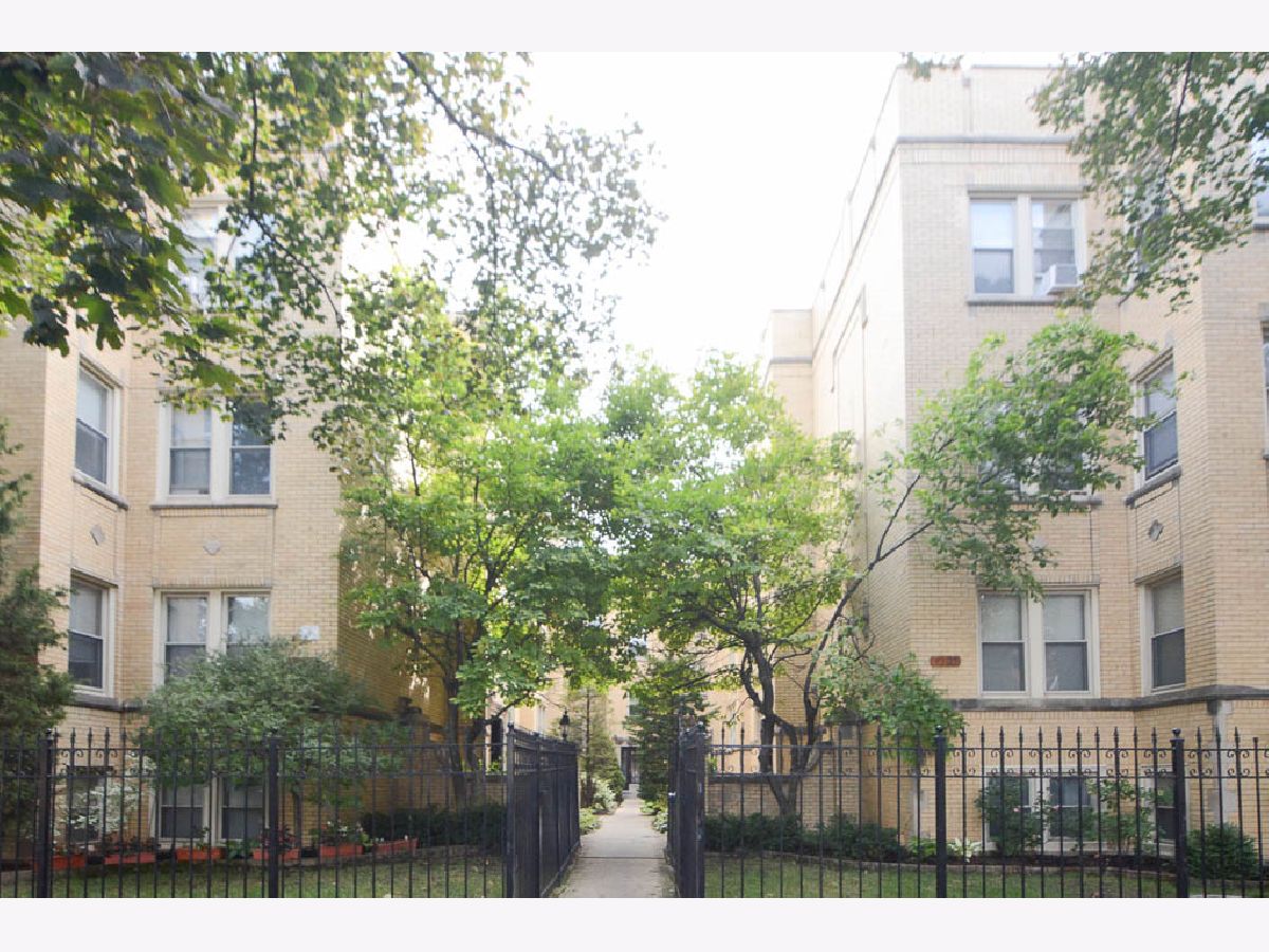  Rented Chicago Illinois, 4309 Francisco