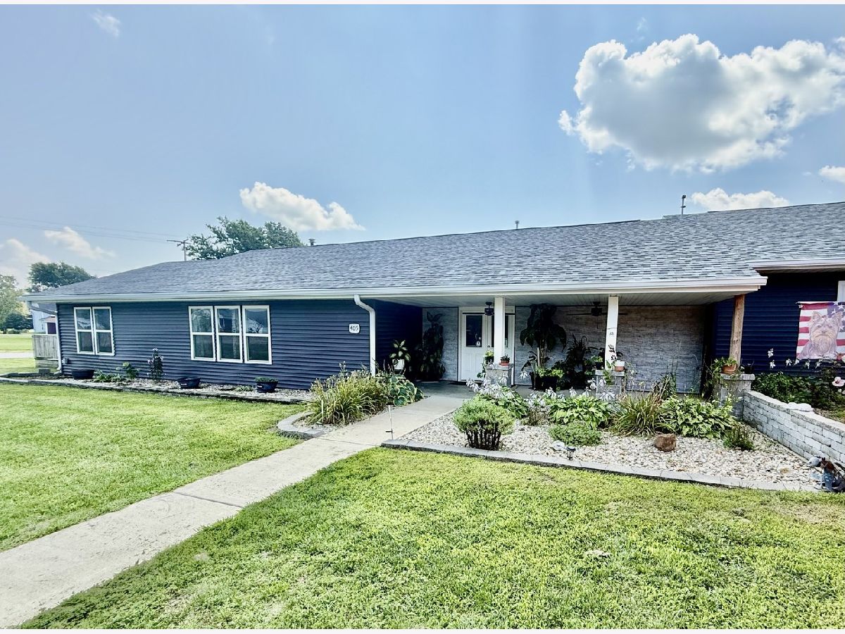  For Sale Bradford Illinois, 405 W Main Street