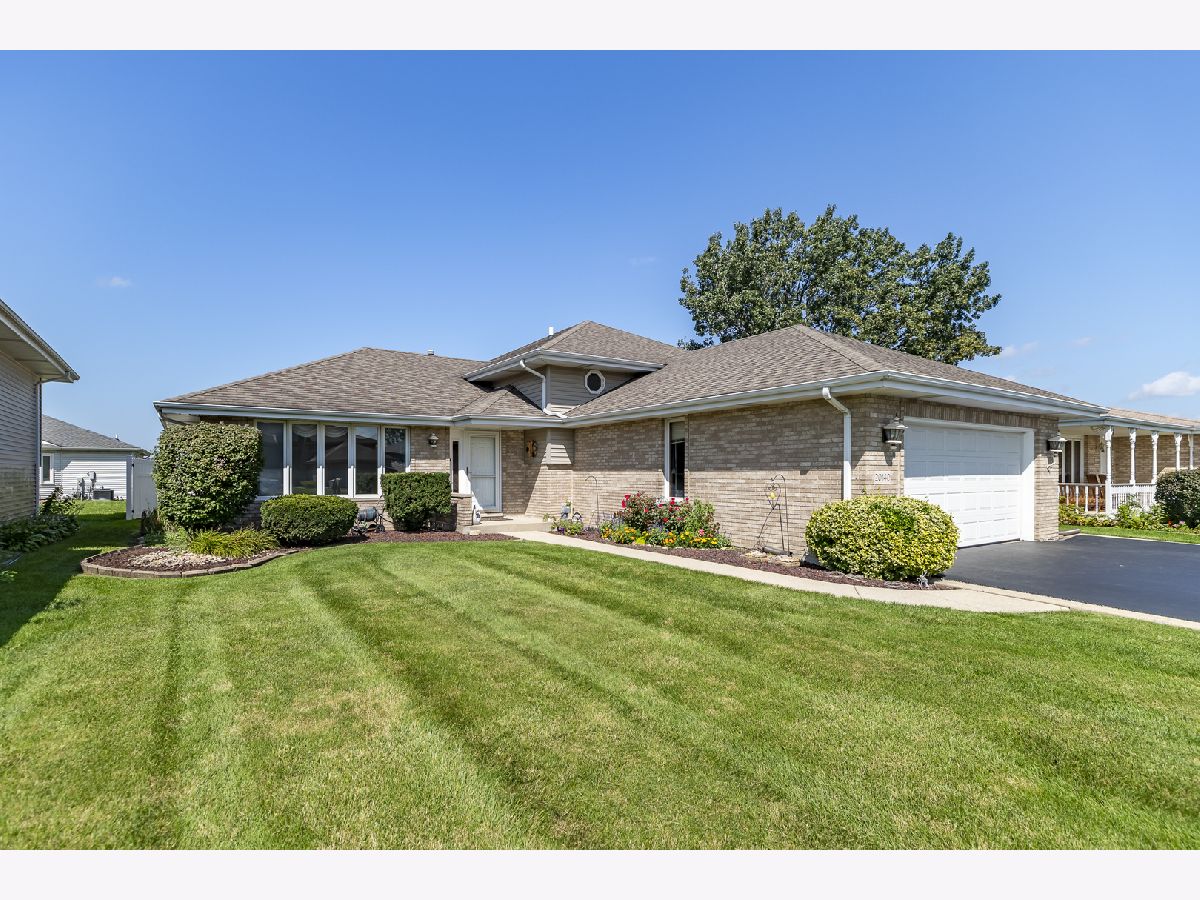  For Sale Lynwood Illinois, 20140 Dolphin Avenue