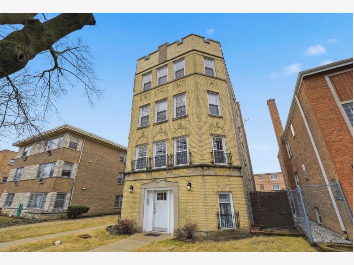  Rented Skokie Illinois, 8041 Kilpatrick