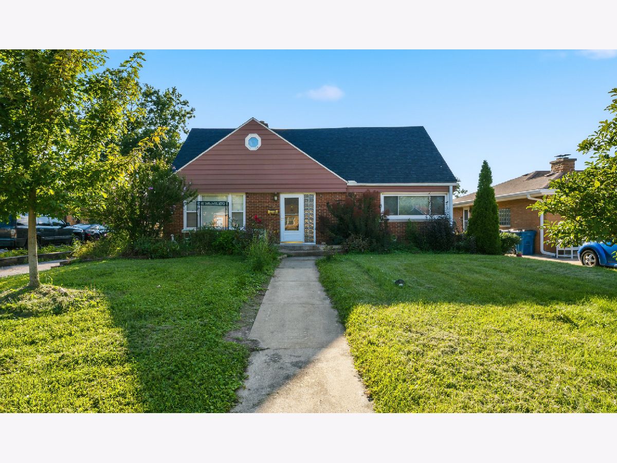  For Sale Chicago Heights Illinois, 842 Memorial Drive