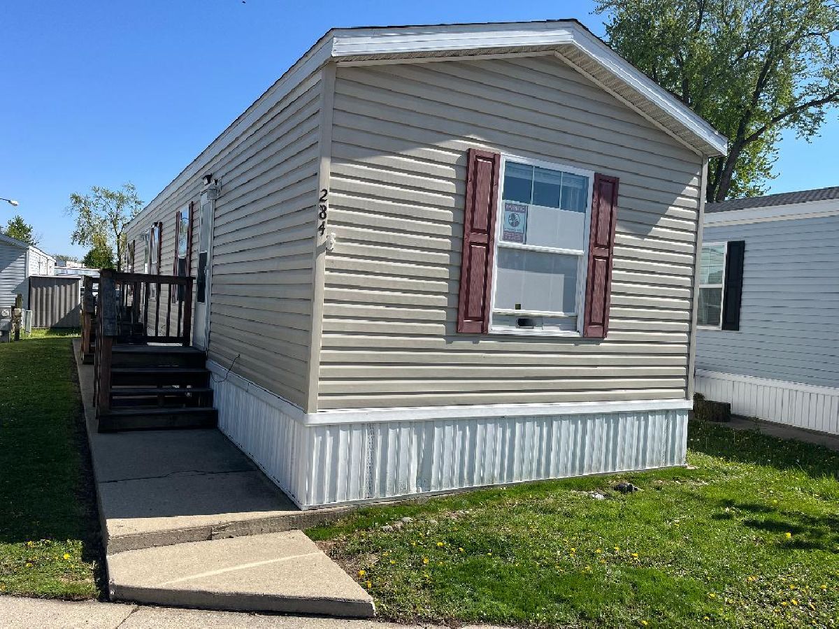 Subdivision For Sale Blackhawk Estates Des Plaines Illinois, 436 Touhy Avenue
