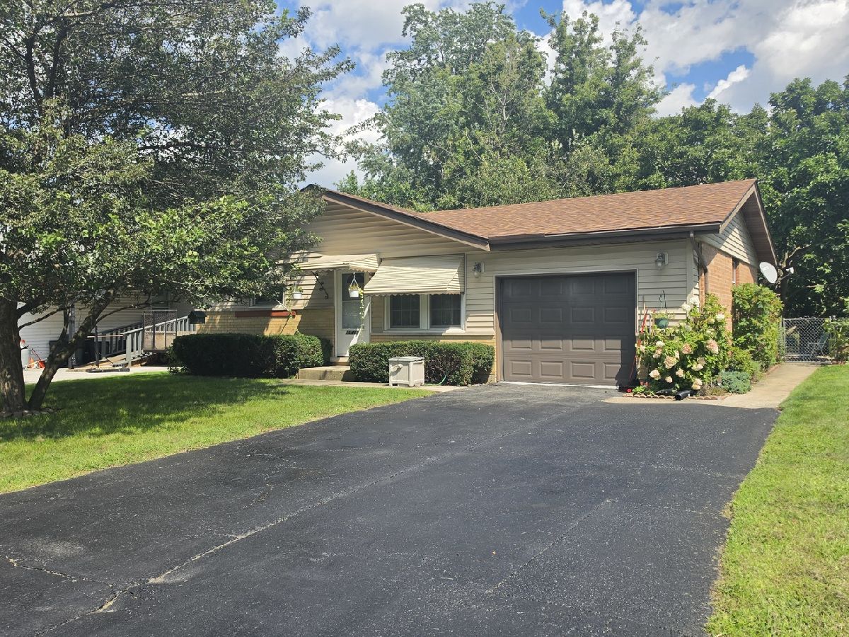  For Sale Markham Illinois, 15481 Lawndale Avenue