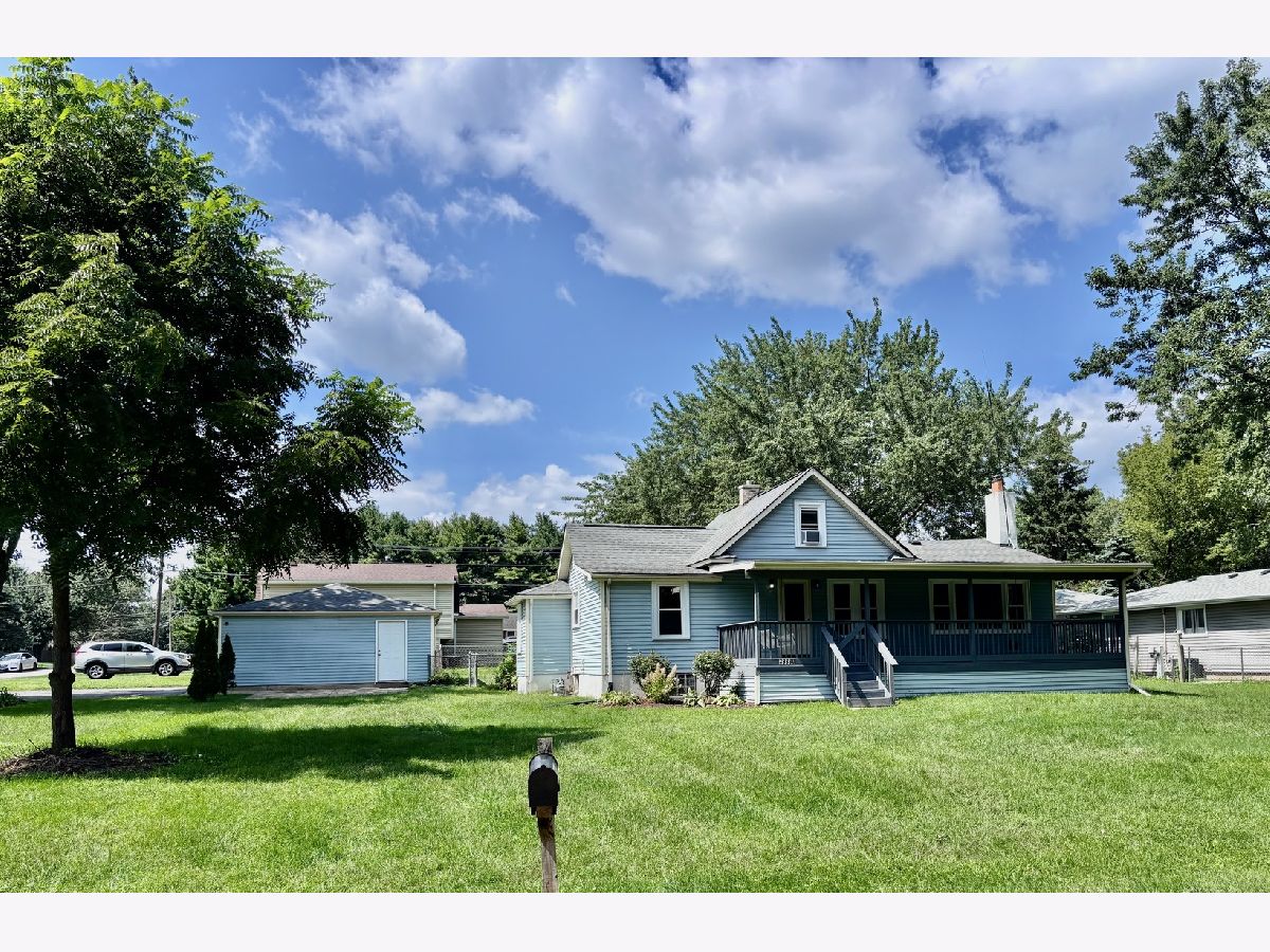  For Sale Beach Park Illinois, 39330 Emmaus Avenue