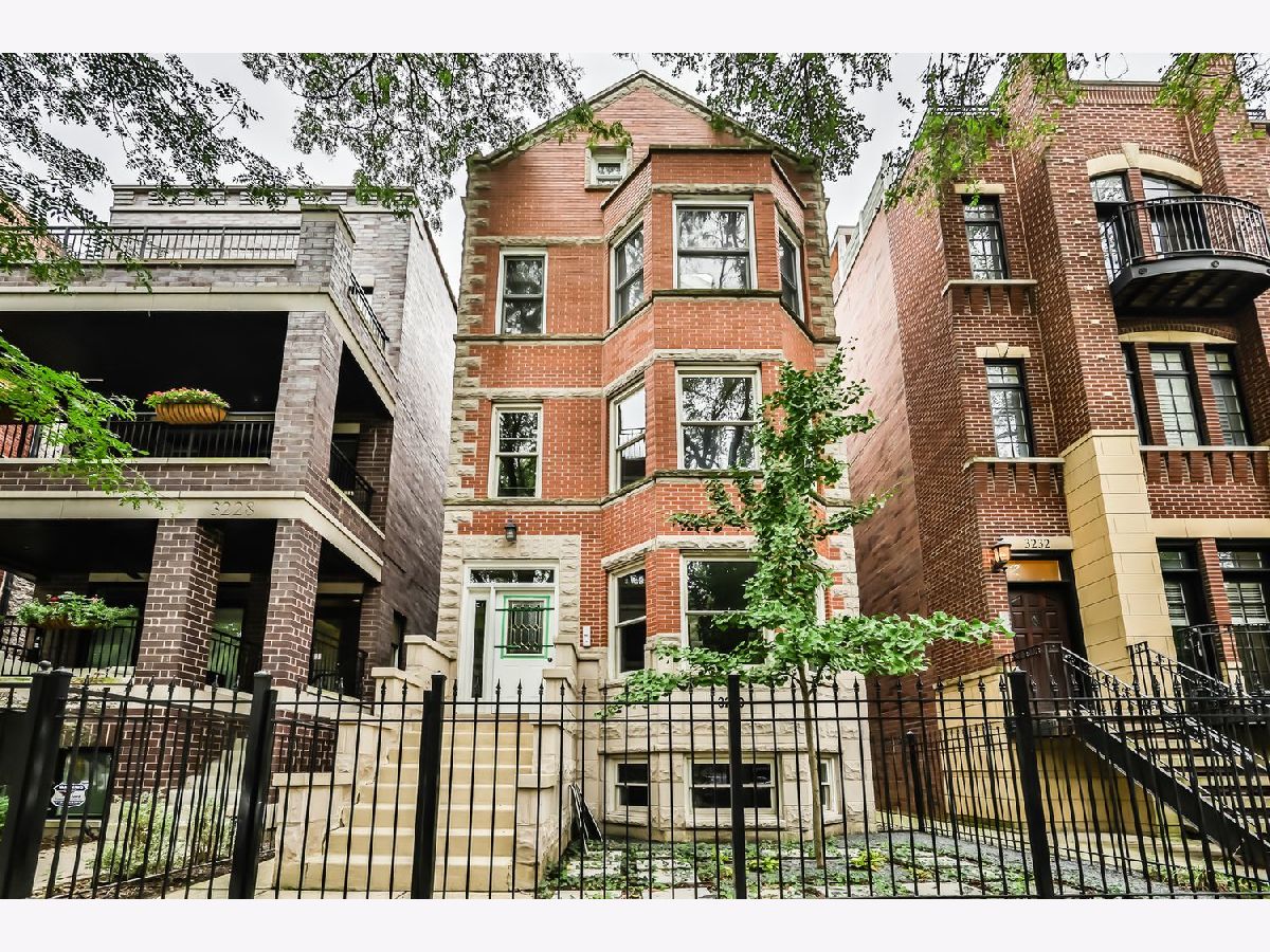  For Rent Chicago Illinois, 3230 Seminary