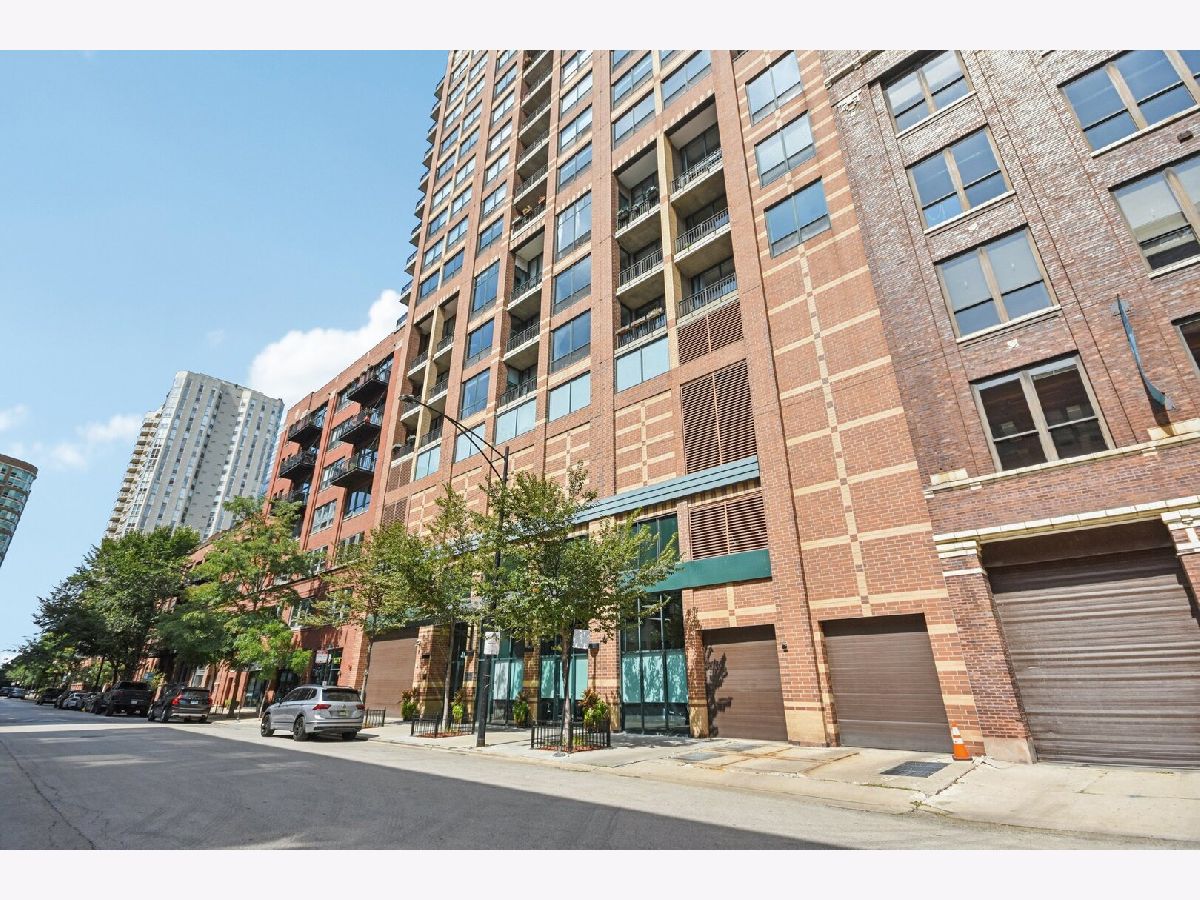  Rented Chicago Illinois, 400 Ontario