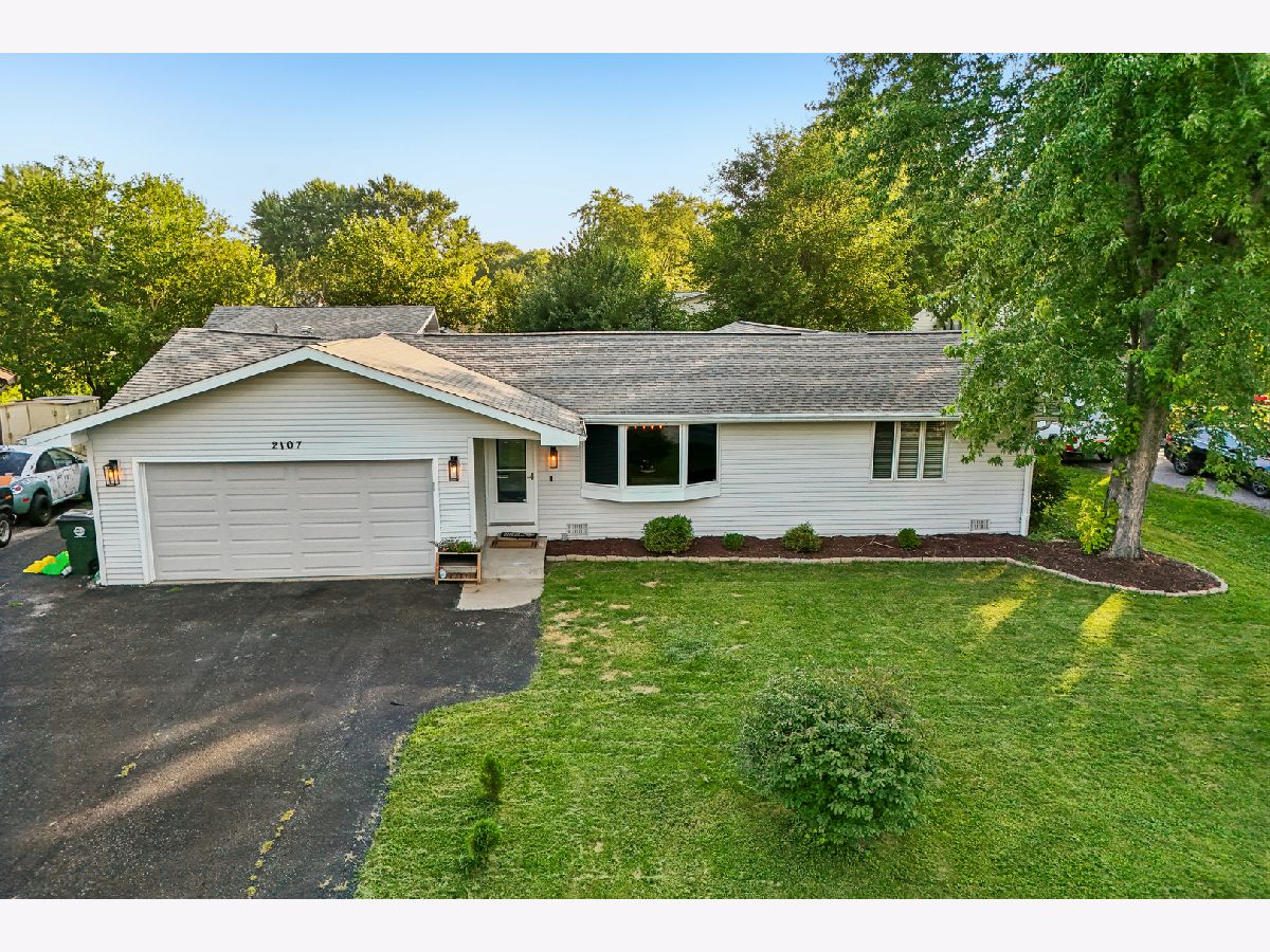  For Sale Lindenhurst Illinois