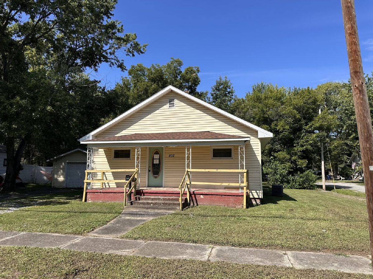  For Sale West Frankfort Illinois, 507 Jackson Street