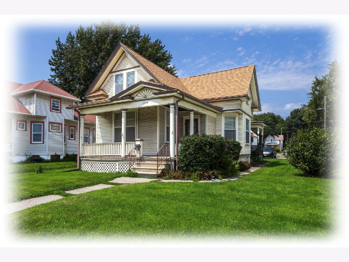  Sold Davenport Iowa, 2118 Rockingham