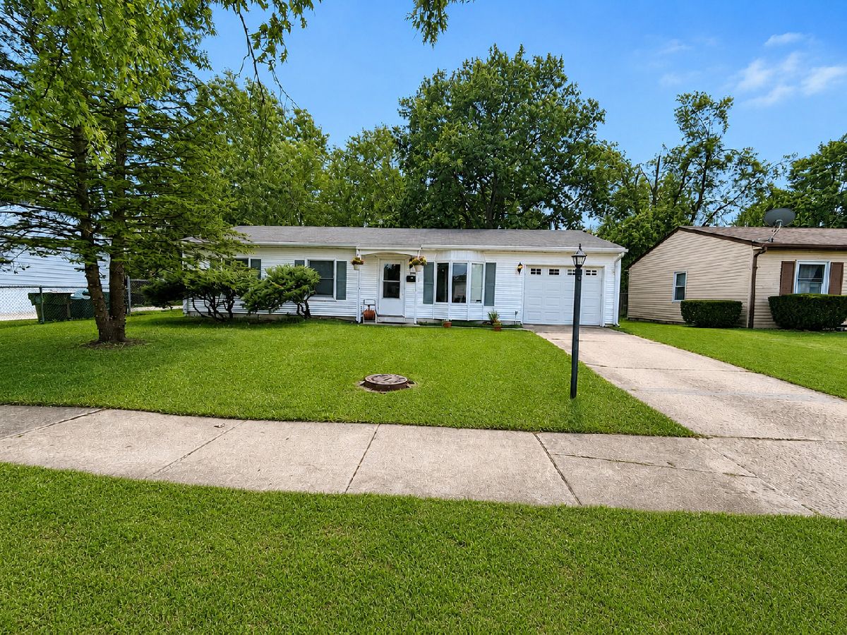  For Sale Richton Park Illinois, 4145 Poplar Avenue