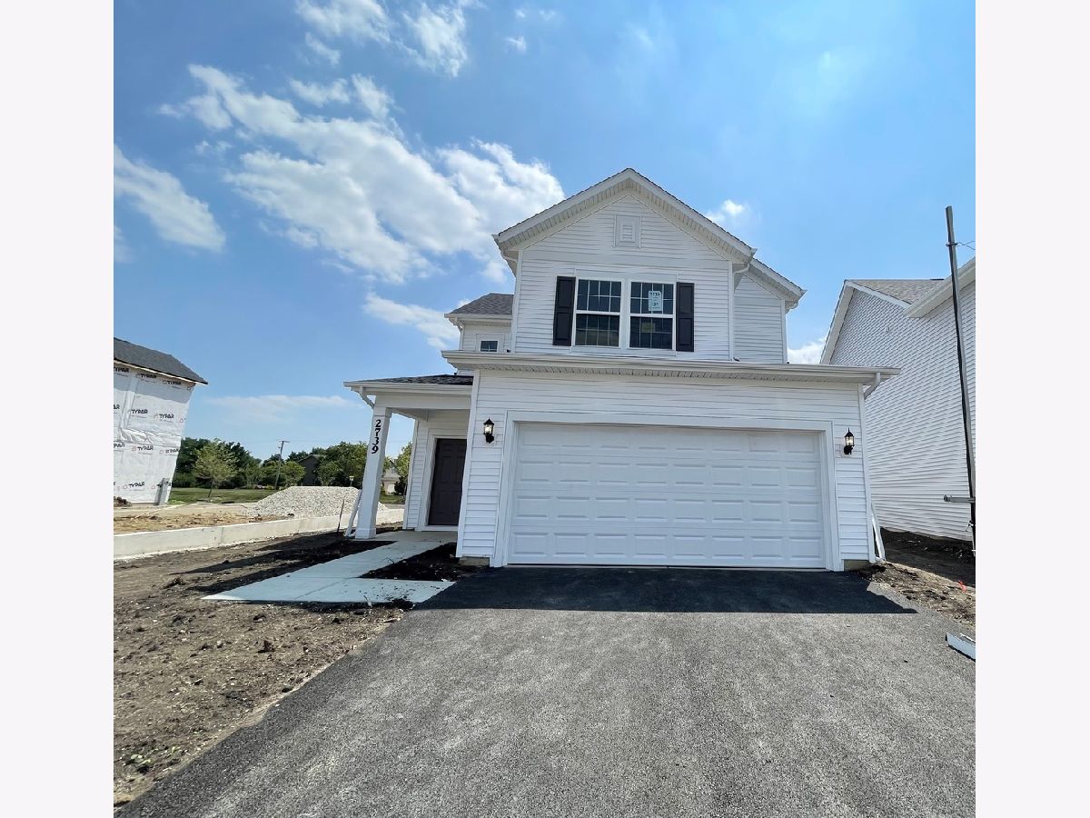  For Sale Oswego Illinois, 301 Fitzwallace Court