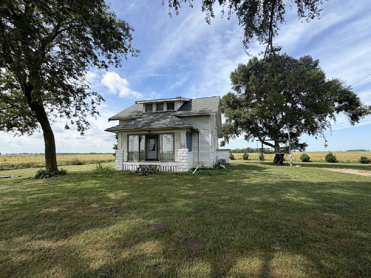  For Sale Bloomington Illinois, 4001 Scottsdale Avenue