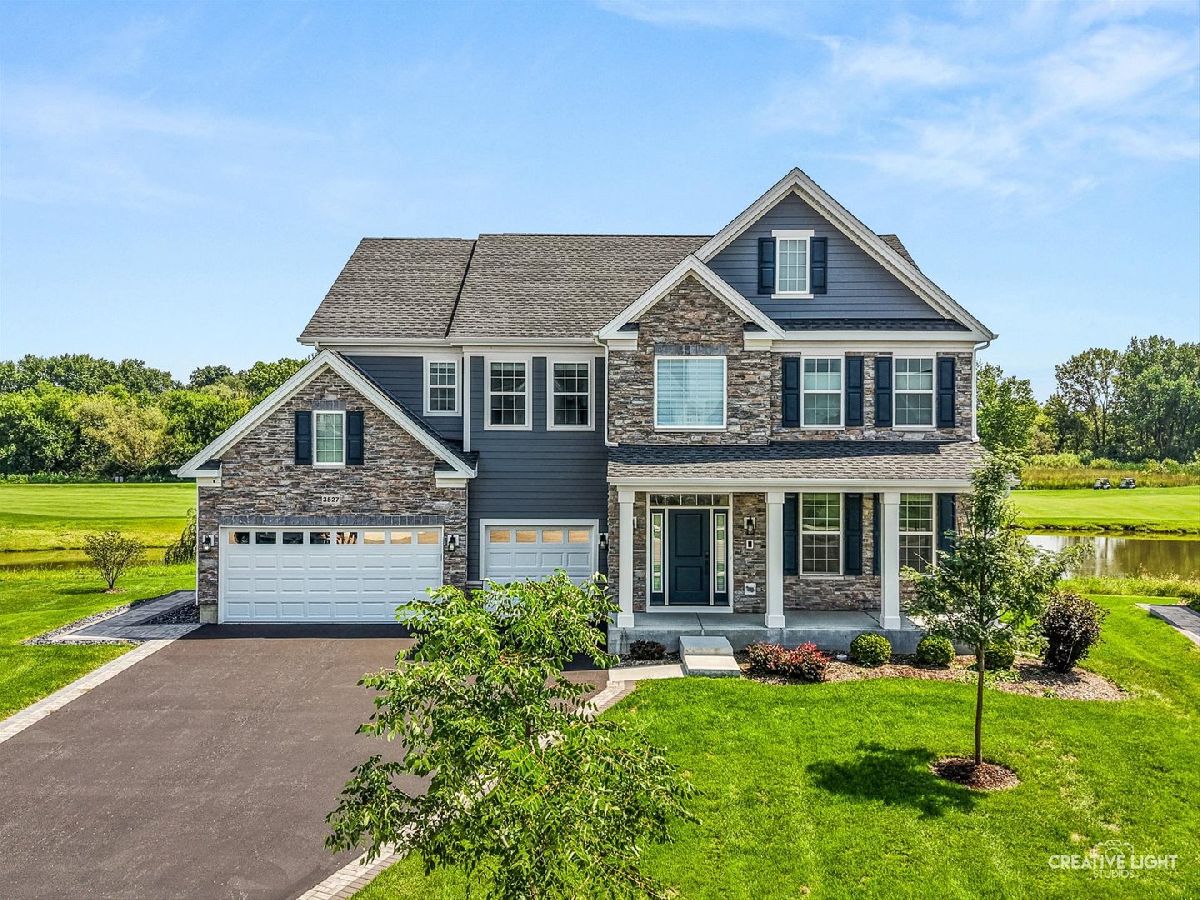  For Sale Elgin Illinois, 3527 Riding