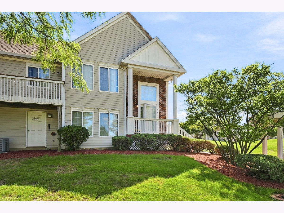  For Sale Bolingbrook Illinois, 373 Evening Star Court