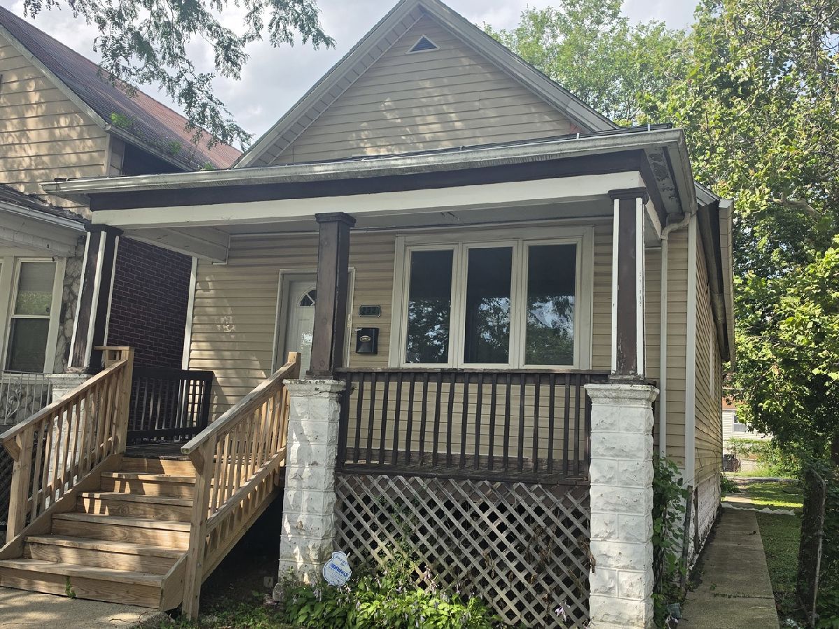  Rented Chicago Illinois, 232 111th