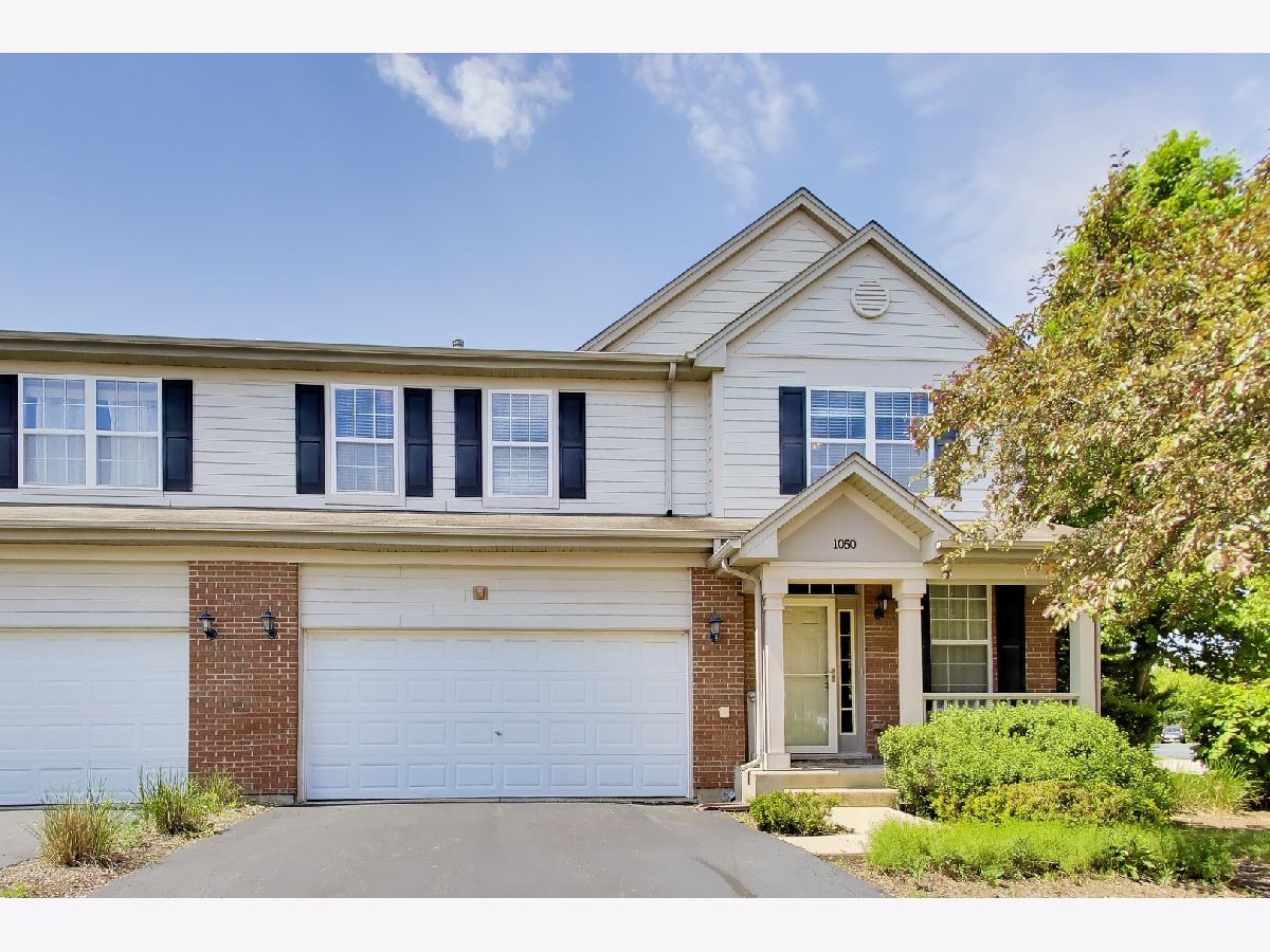  For Sale Lake Zurich Illinois, 1050 Samantha Drive