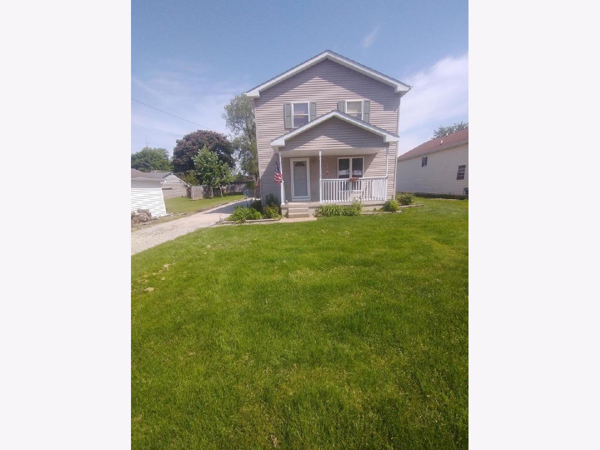  For Sale Seneca Illinois, 221 Scott Street
