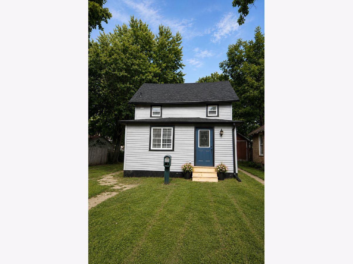  For Sale Dixon Illinois, 808 Jackson Avenue