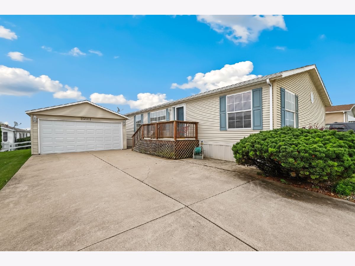  For Sale Frankfort Illinois, 23007 Cog Hill Drive