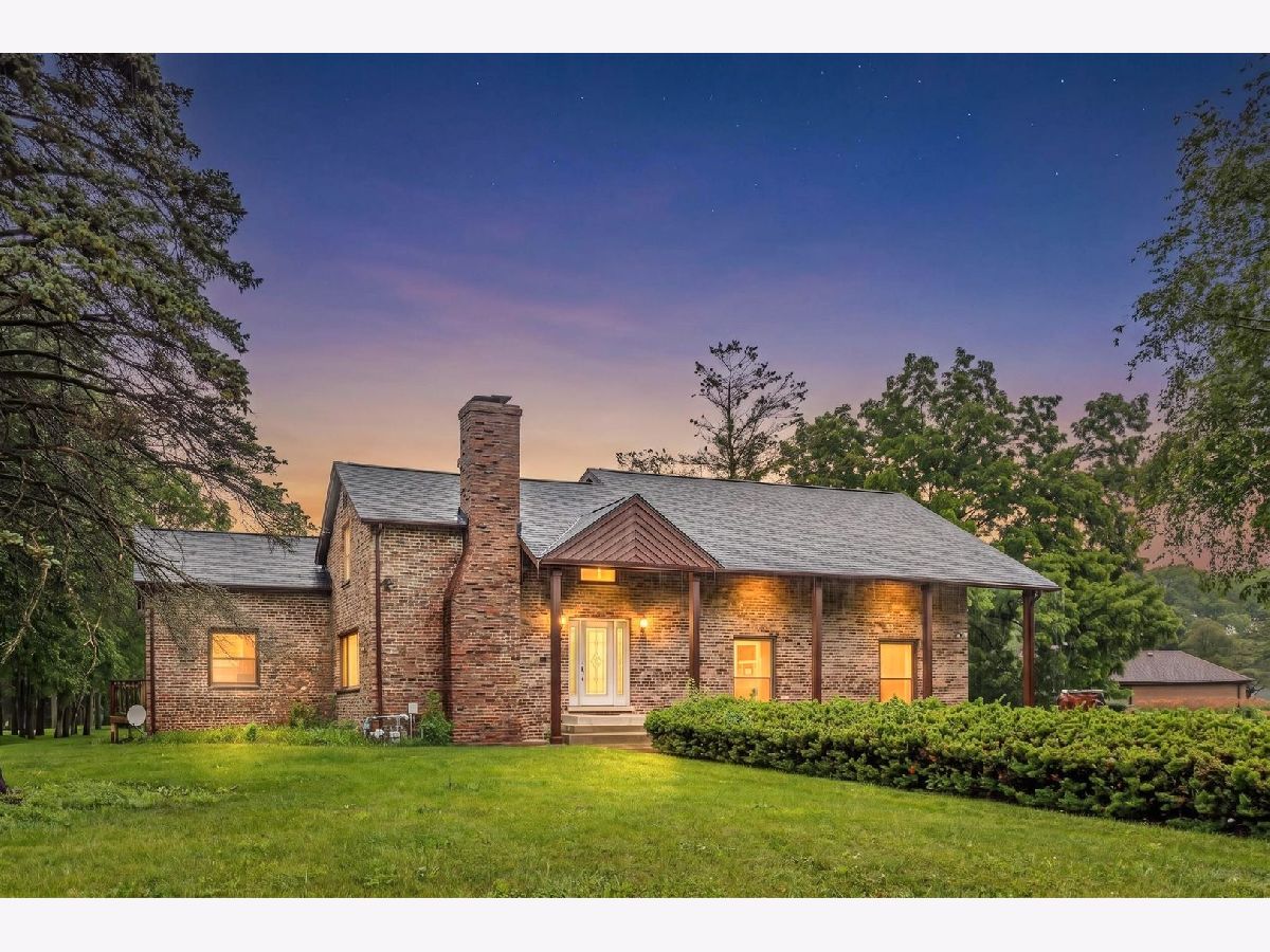  For Sale Long Grove Illinois, 2330 Coach Road
